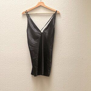 ❤️La Senza - Black Satin Chemise - M